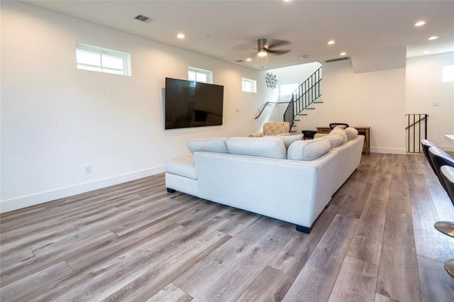 2056 Johanna Drive F, Houston, TX 77055