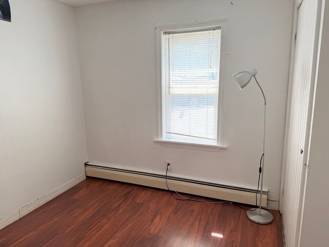 576 Sea St, Quincy, MA 02169