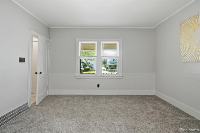 14601 San Juan Drive, Detroit, MI 48238