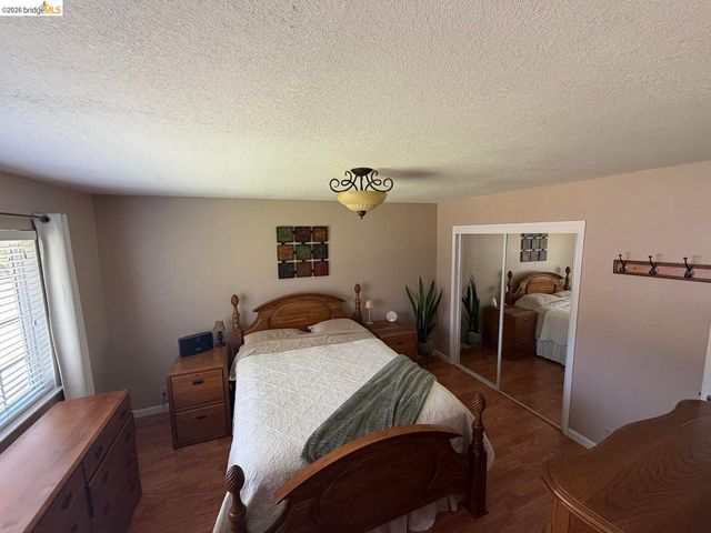 631 Sherree CT, Martinez, CA 94553
