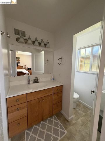 631 Sherree CT, Martinez, CA 94553