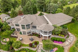 111 Sycamore Lane, Machesney Park, IL 61115