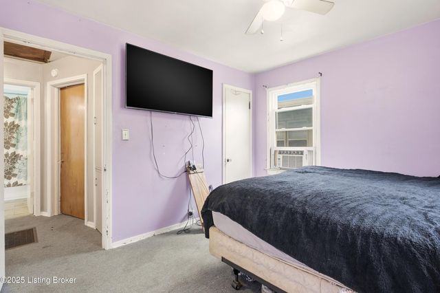 1600 Thornberry Ave, Louisville, KY 40215