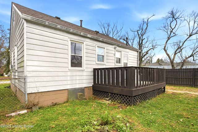 1600 Thornberry Ave, Louisville, KY 40215