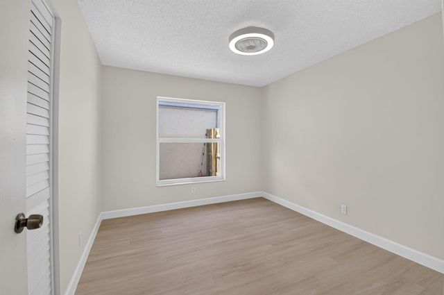 21070 Woodspring Avenue, Boca Raton, FL 33428