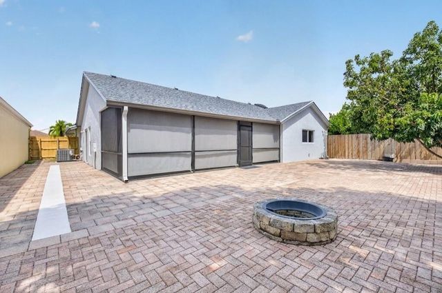 21070 Woodspring Avenue, Boca Raton, FL 33428