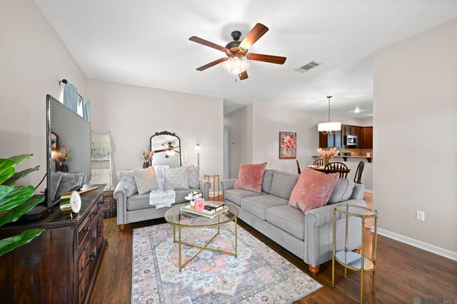 11435 Rossow Ct, Denham Springs, LA 70726
