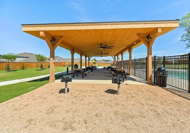 40826 Hawthorne Glades St, Magnolia, TX 77354