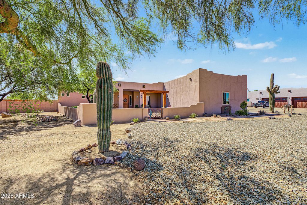 22605 W BAKER Drive, Wittmann, AZ 85361 — photo 4