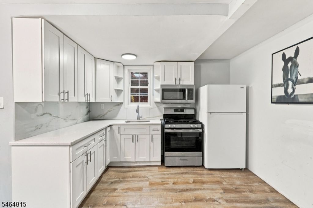 19 Summer St, Lodi Boro, NJ 07644 — photo 4