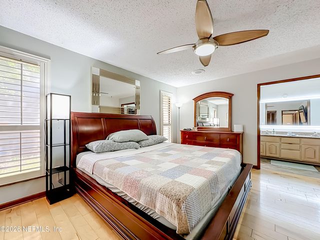 3342 SARAH SPAULDING Drive, Jacksonville, FL 32223