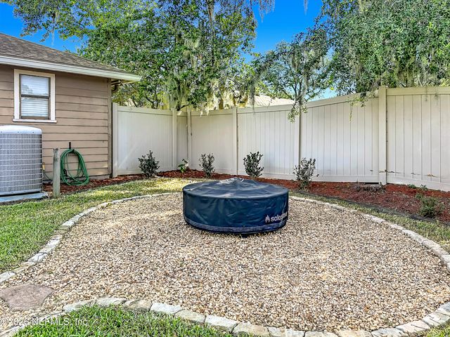 3342 SARAH SPAULDING Drive, Jacksonville, FL 32223