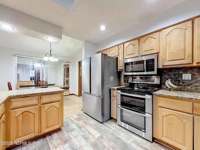 3342 SARAH SPAULDING Drive, Jacksonville, FL 32223