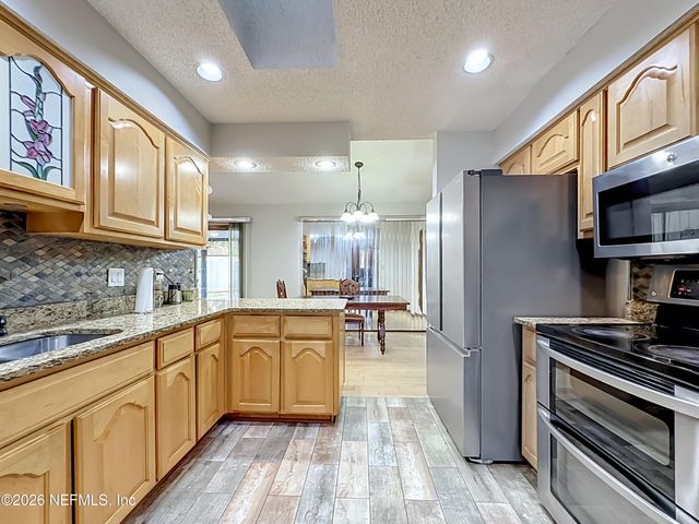 3342 SARAH SPAULDING Drive, Jacksonville, FL 32223