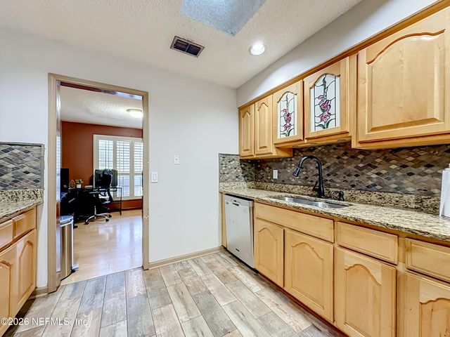 3342 SARAH SPAULDING Drive, Jacksonville, FL 32223