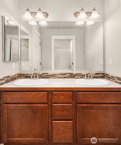 4258 Dudley Drive NE, Lacey, WA 98516