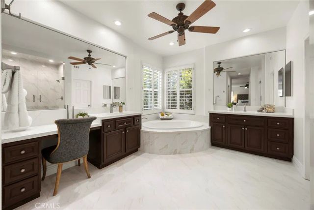 1049 S Summer Breeze, Anaheim Hills, CA 92808