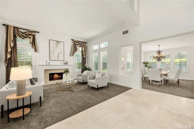 1049 S Summer Breeze, Anaheim Hills, CA 92808