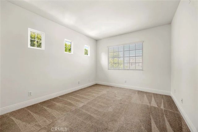 1049 S Summer Breeze, Anaheim Hills, CA 92808