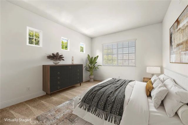 1049 S Summer Breeze, Anaheim Hills, CA 92808