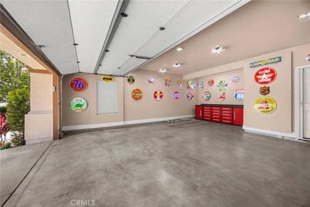 1049 S Summer Breeze, Anaheim Hills, CA 92808