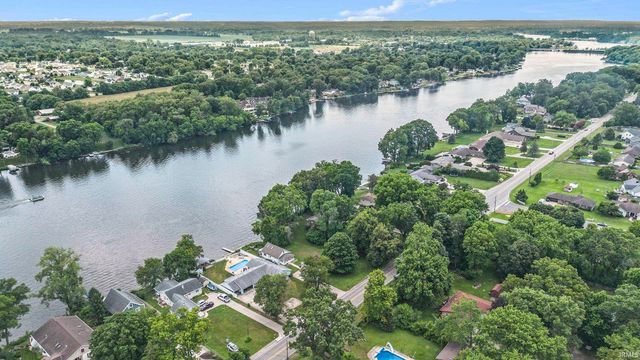 11472 Jefferson Boulevard, Osceola, IN 46561