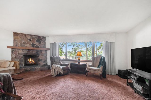 11472 Jefferson Boulevard, Osceola, IN 46561