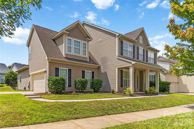 15718 Gallant Ridge Place, Huntersville, NC 28078