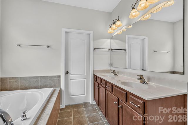 15718 Gallant Ridge Place, Huntersville, NC 28078