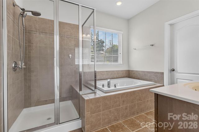 15718 Gallant Ridge Place, Huntersville, NC 28078
