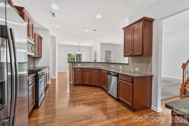 15718 Gallant Ridge Place, Huntersville, NC 28078