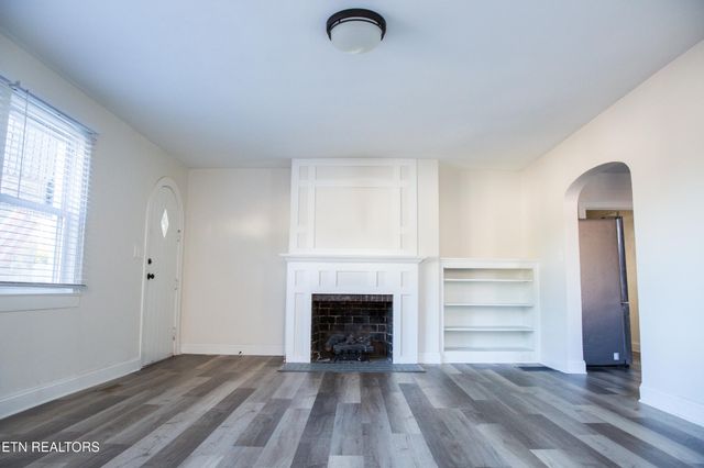 2819 Woodbine Ave, Knoxville, TN 37914