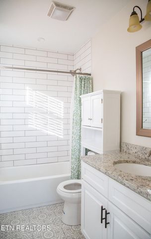 2819 Woodbine Ave, Knoxville, TN 37914