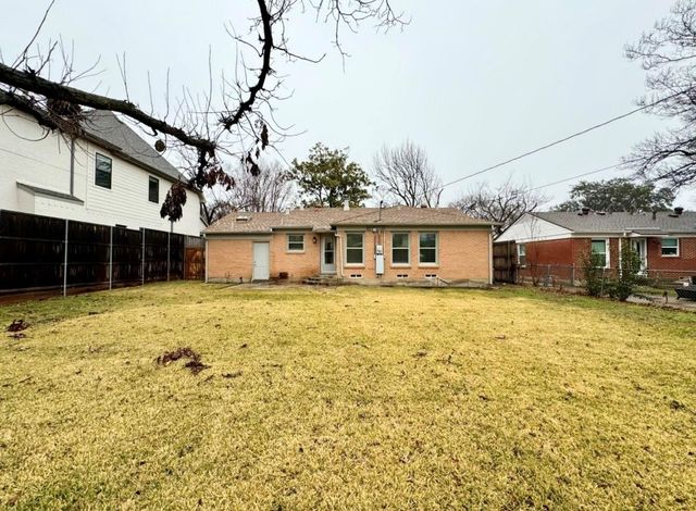 515 Bondstone Drive, Dallas, TX 75218