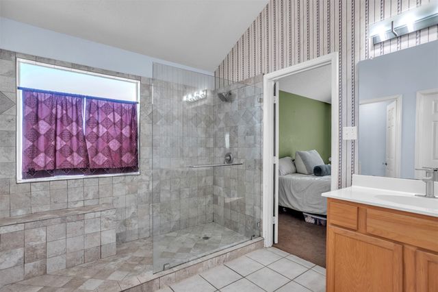 2500 Redfield Drive, Mesquite, TX 75181