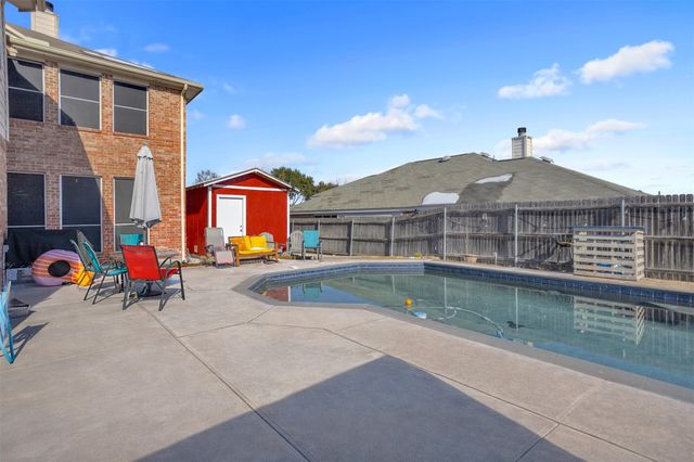 2500 Redfield Drive, Mesquite, TX 75181