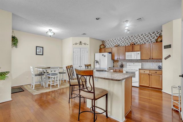 2500 Redfield Drive, Mesquite, TX 75181