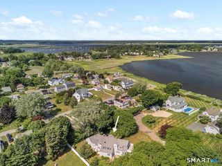 5 Cove Landing, Old Saybrook, CT 06475