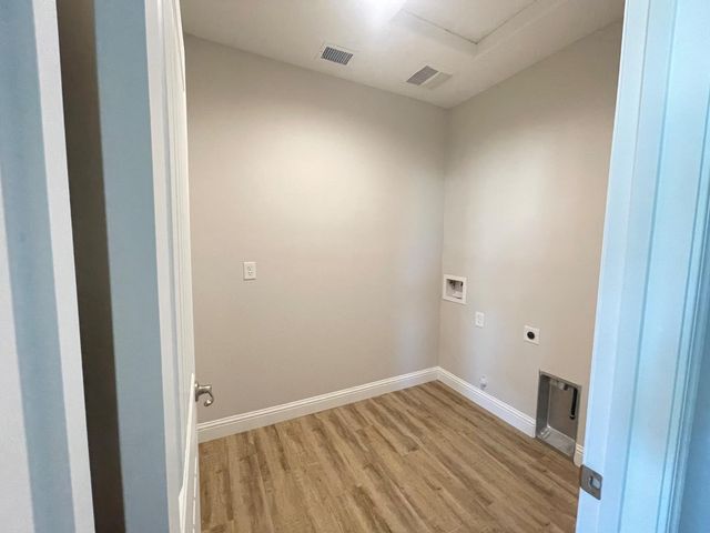 15783 W. Crimson Ave, Kerman, CA 93630