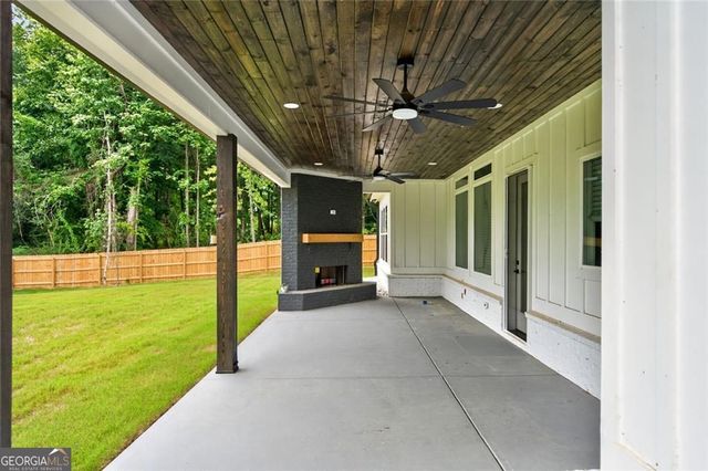127 Tanners Bridge Road, Bethlehem, GA 30620