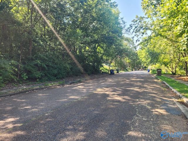 7609 Foxfire Drive SE, Huntsville, AL 35802