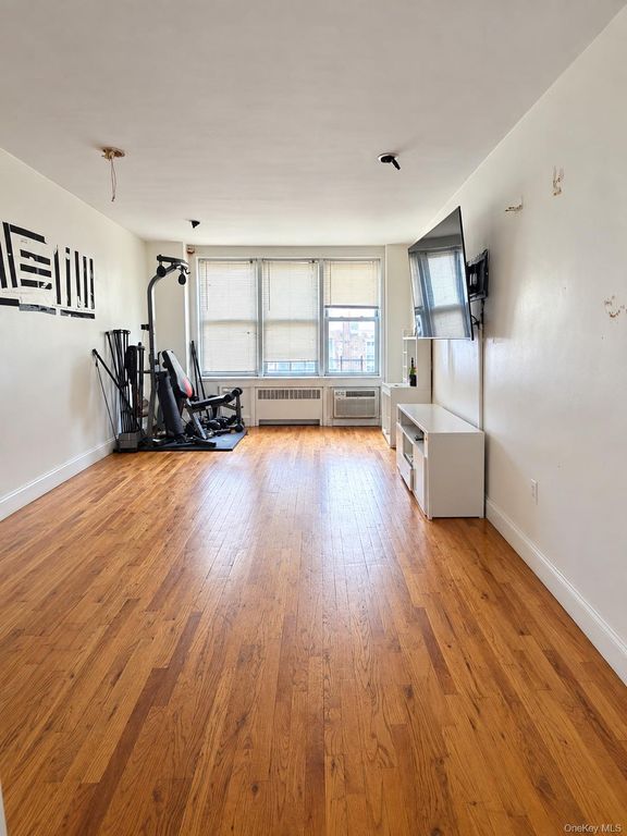 86-16 60th Avenue 4Q, Elmhurst, NY 11373 — photo 3