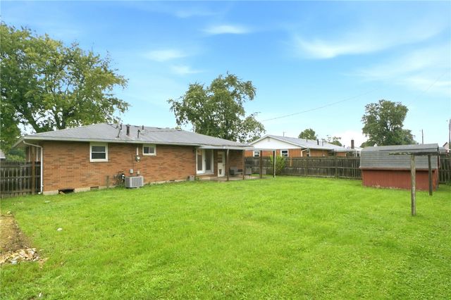 623 S Sunset Drive, Piqua, OH 45356