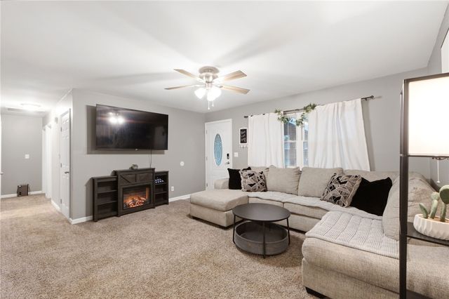 623 S Sunset Drive, Piqua, OH 45356