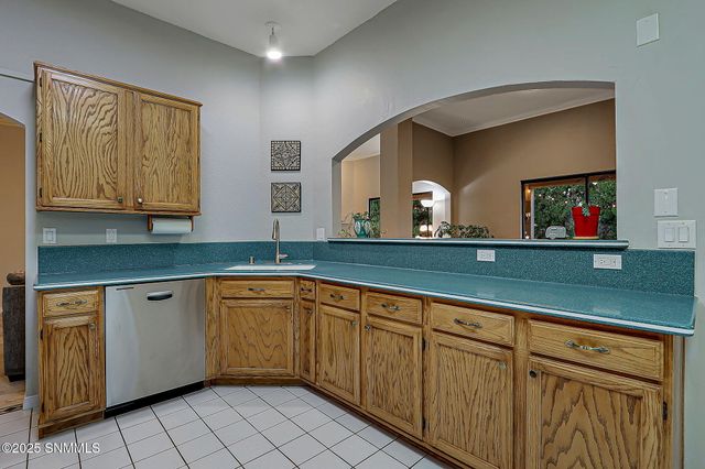905 Calle Calmado, Las Cruces, NM 88007