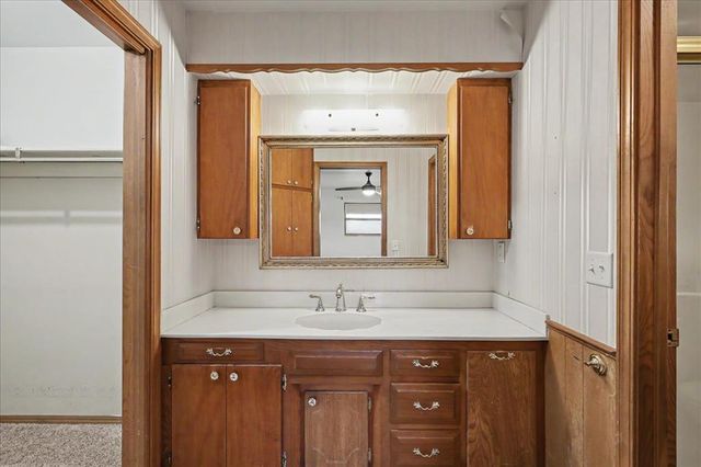 2708 N Meridian Place, Oklahoma City, OK 73127