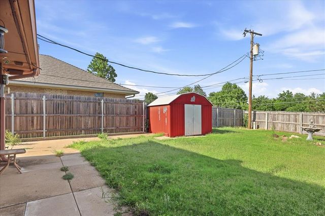 2708 N Meridian Place, Oklahoma City, OK 73127