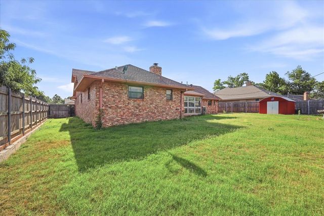 2708 N Meridian Place, Oklahoma City, OK 73127