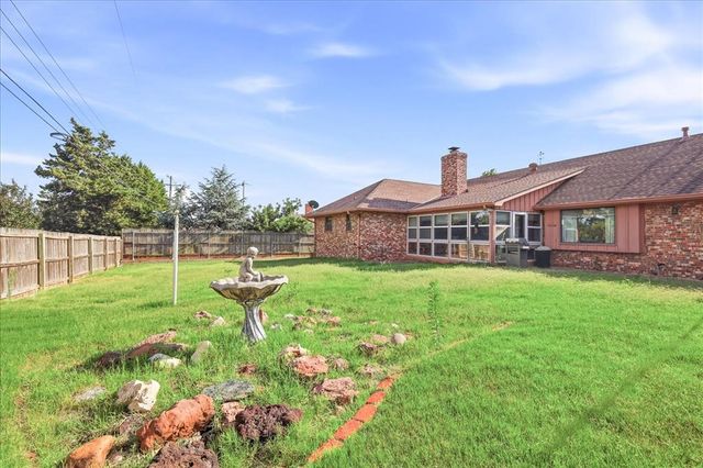2708 N Meridian Place, Oklahoma City, OK 73127