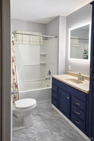 616 Ardmore Drive, Belleville, IL 62223